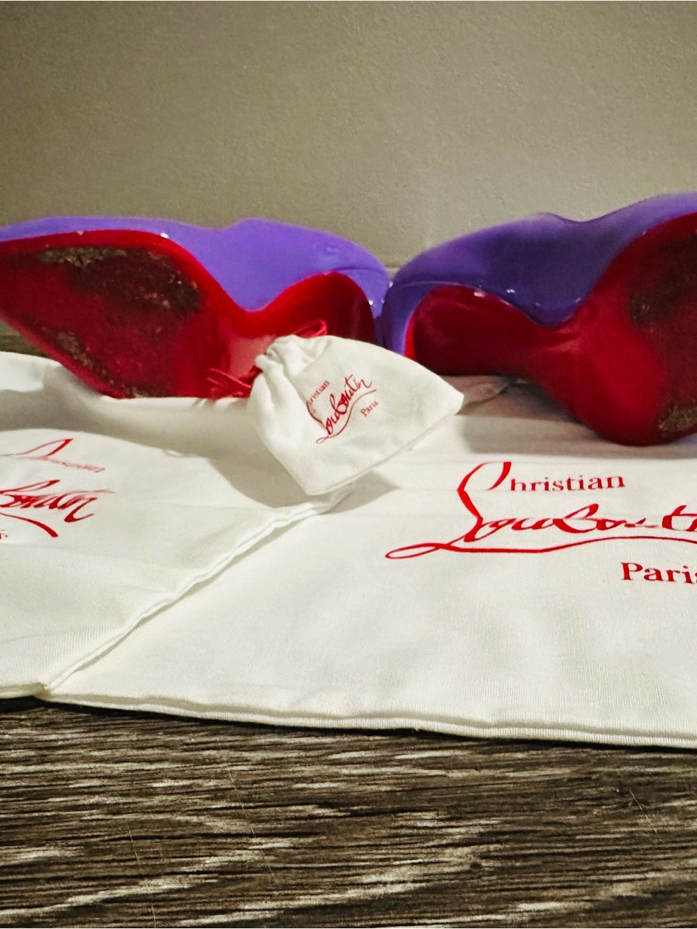 Christian Louboutin Purple Patent Scalloped-Edge Pointed Pumps - Picture 2 of 8